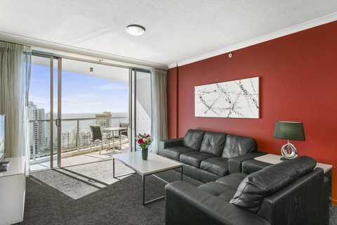 Mantra Towers Of Chevron - Accommodation 4U 23