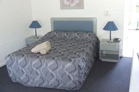 Dalby Manor Motor Inn - Accommodation 4U 36
