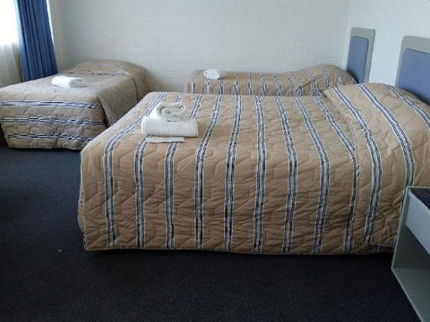 Dalby Manor Motor Inn - Accommodation 4U 6
