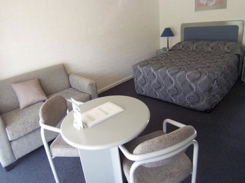 Dalby Manor Motor Inn - Accommodation 4U 33