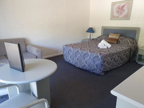 Dalby Manor Motor Inn - Accommodation 4U 2