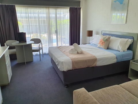 Dalby Manor Motor Inn - Accommodation 4U 8
