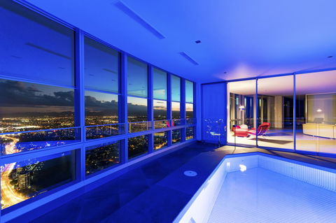 Q1 Resort & Spa - Official - Accommodation 4U 37
