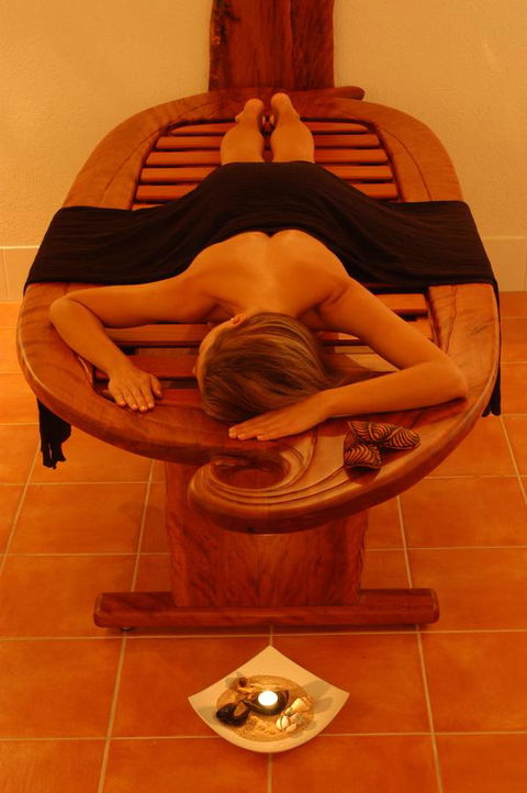 The Reef House Adults Retreat - Enjoy 28 Complimentary Inclusions - Accommodation 4U 23