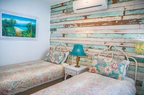 Jamaica Beach House - Accommodation 4U 22