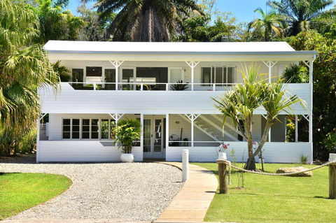 Jamaica Beach House - Accommodation 4U 16