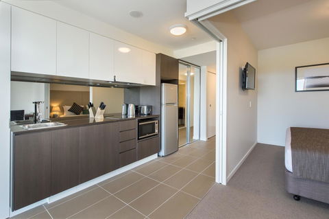 Empire Apartment Hotel Rockhampton - Accommodation 4U 19