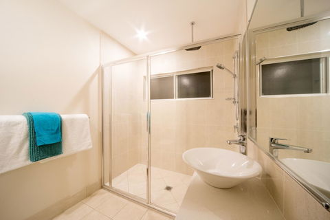 Whitsunday Luxury Homes - Accommodation 4U 20