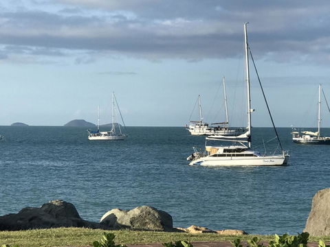 Whitsunday Luxury Homes - Accommodation 4U 34