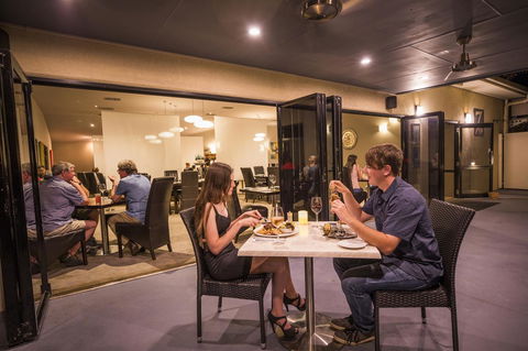 Emerald Maraboon Motor Inn - Accommodation 4U 4