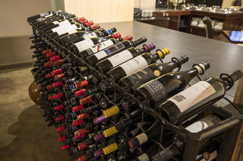 Emerald Maraboon Motor Inn - Accommodation 4U 13