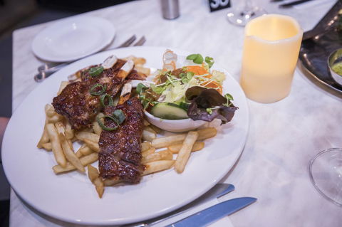 Emerald Maraboon Motor Inn - Accommodation 4U 16