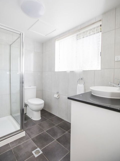 Emerald Maraboon Motor Inn - Accommodation 4U 29