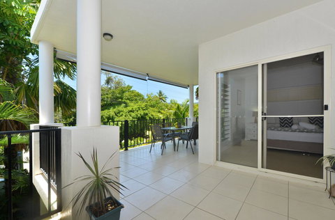 Bellevue At Trinity Beach - Accommodation 4U 12