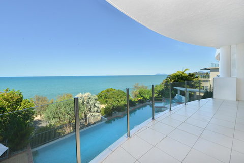 Bellevue At Trinity Beach - Accommodation 4U 7