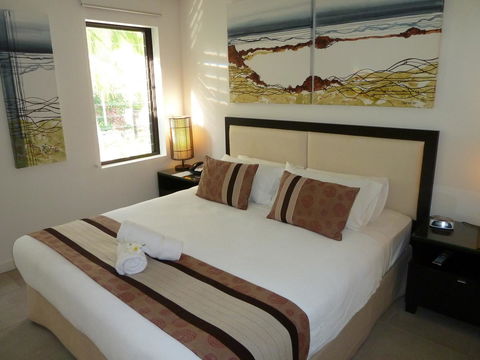 Penthouse 239 At See Temple Port Douglas - Accommodation 4U 9
