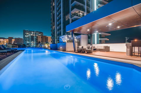 Iconic Kirra Beach Resort - Accommodation 4U 14