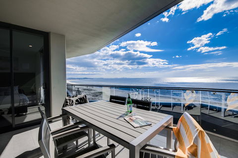 Iconic Kirra Beach Resort - Accommodation 4U 42