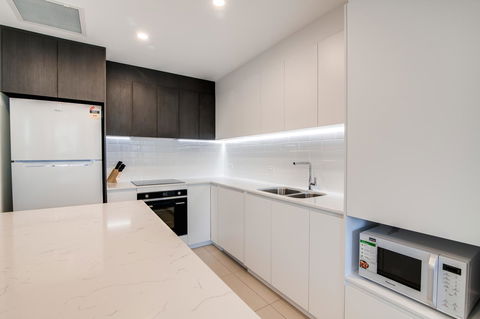 Iconic Kirra Beach Resort - Accommodation 4U 44