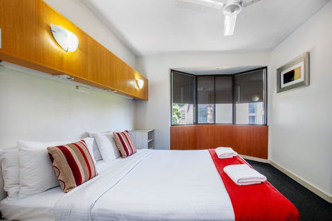 Tiki Hotel Apartments Surfers Paradise - Accommodation 4U 1