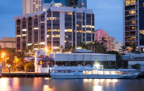Tiki Hotel Apartments Surfers Paradise - Accommodation 4U 8