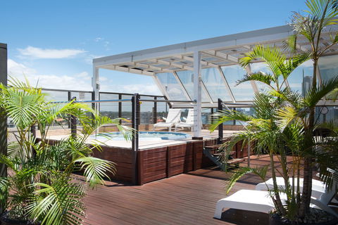 Tiki Hotel Apartments Surfers Paradise - Accommodation 4U 0
