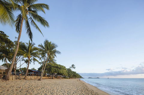 Coral Sands Beachfront Resort - Accommodation 4U 19