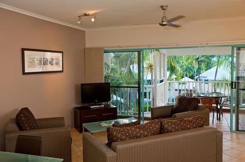 Coral Sands Beachfront Resort - Accommodation 4U 31