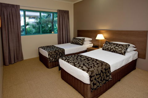 Coral Sands Beachfront Resort - Accommodation 4U 22