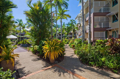 Coral Sands Beachfront Resort - Accommodation 4U 33