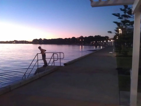 Proximity Waterfront Apartments - Accommodation 4U 40