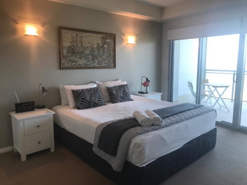 Proximity Waterfront Apartments - Accommodation 4U 9