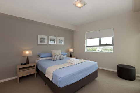 Proximity Waterfront Apartments - Accommodation 4U 29