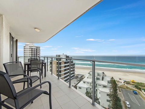 Sunbird Beach Resort Main Beach - Accommodation 4U 36
