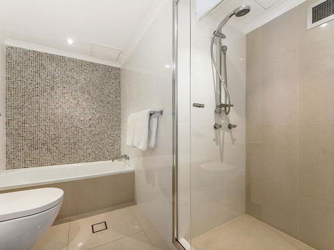 Sunbird Beach Resort Main Beach - Accommodation 4U 20