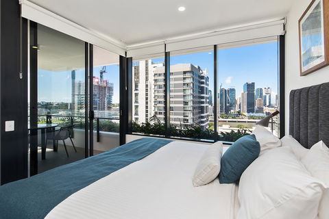 Ivy And Eve Apartments By CLLIX - Accommodation 4U 36