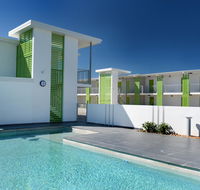 Mackay Oceanside Central Hotel - Accommodation 4U