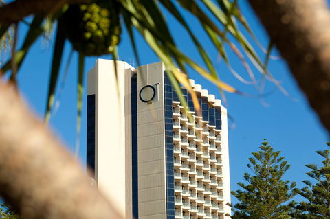 QT Gold Coast - Accommodation 4U 1