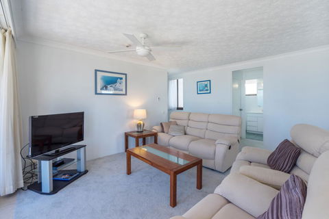 Columbia Beachfront Apartments On Rainbow Bay - Accommodation 4U 5