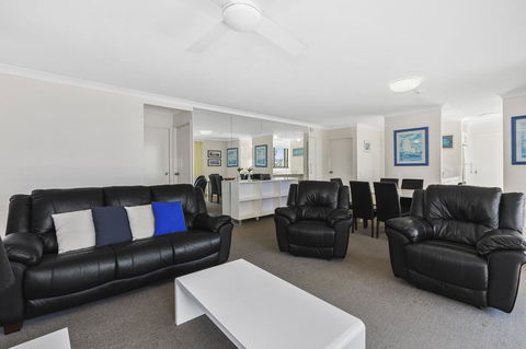 Columbia Beachfront Apartments On Rainbow Bay - Accommodation 4U 21
