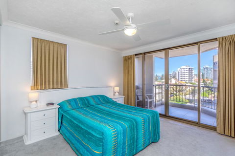 Columbia Beachfront Apartments On Rainbow Bay - Accommodation 4U 17