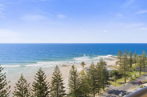 Columbia Beachfront Apartments On Rainbow Bay - Accommodation 4U 42