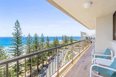 Columbia Beachfront Apartments On Rainbow Bay - Accommodation 4U 27