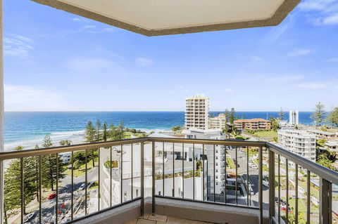 Columbia Beachfront Apartments On Rainbow Bay - Accommodation 4U 41