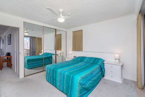 Columbia Beachfront Apartments On Rainbow Bay - Accommodation 4U 15