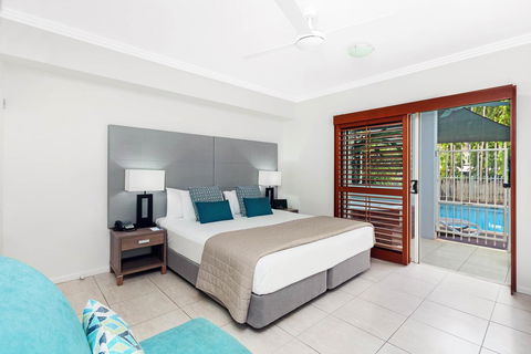 Mantra Aqueous On Port - Accommodation 4U 12