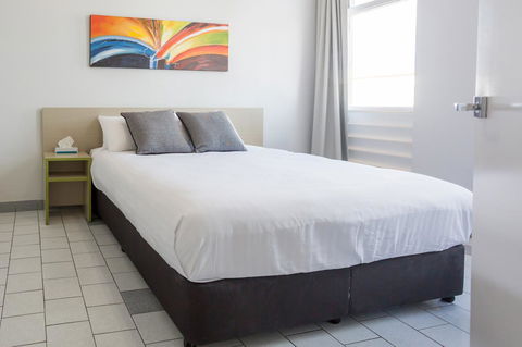 Nightcap At Emerald Star Hotel - Accommodation 4U 21