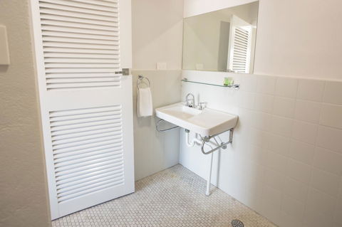 Nightcap At Emerald Star Hotel - Accommodation 4U 7