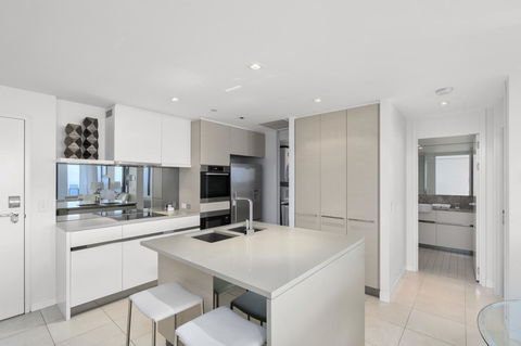 Soul Surfers Paradise - Gclr - Accommodation 4U 10