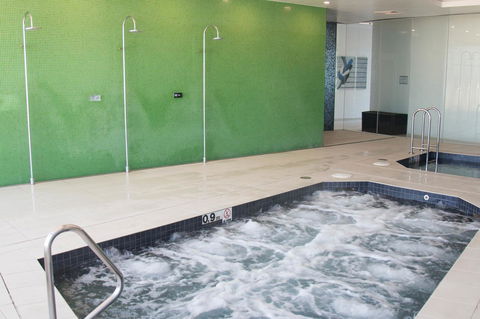 Soul Surfers Paradise - Gclr - Accommodation 4U 34